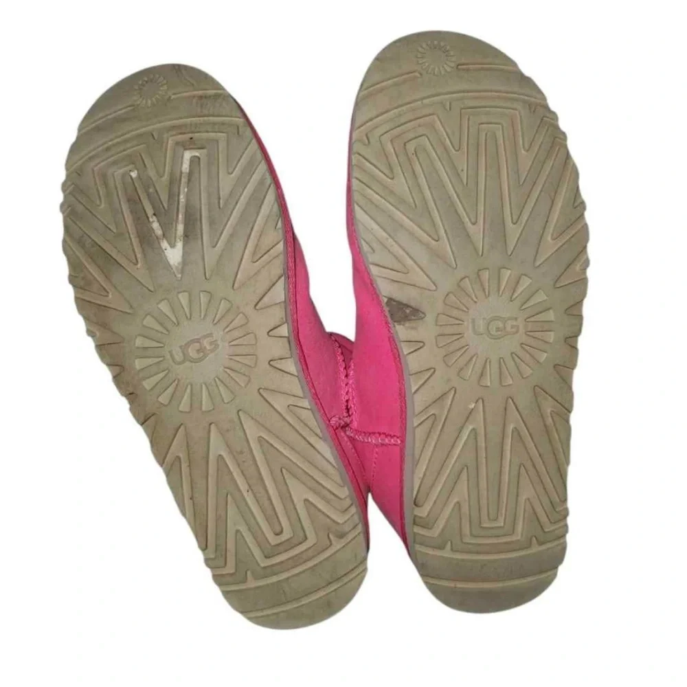 UGG Pink Ankle Boots - Picture 4 of 4